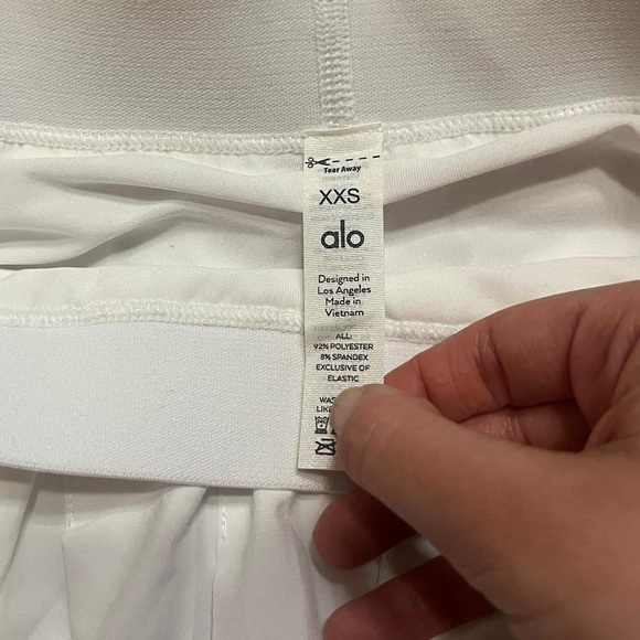 Alo Yoga Tennis Skirt - Picture 3 of 4